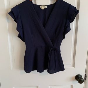Monteau | navy short sleeve wrap blouse medium